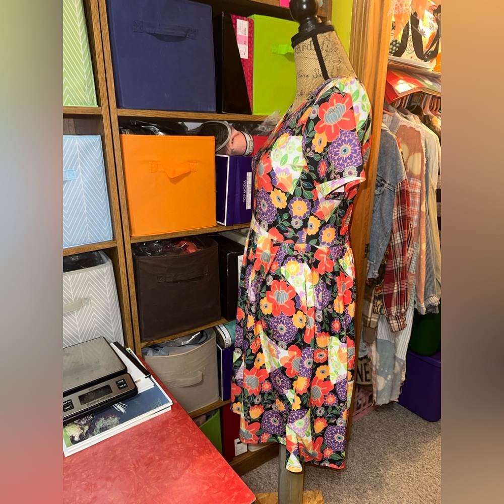 LuLaRoe Vibrant Floral Midi Dress - Picture 4 of 8